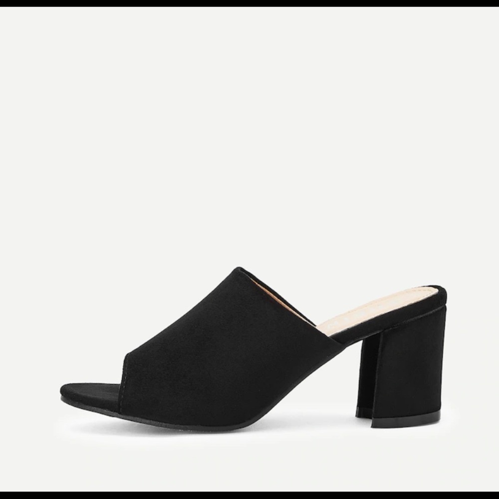 Black open toe mule